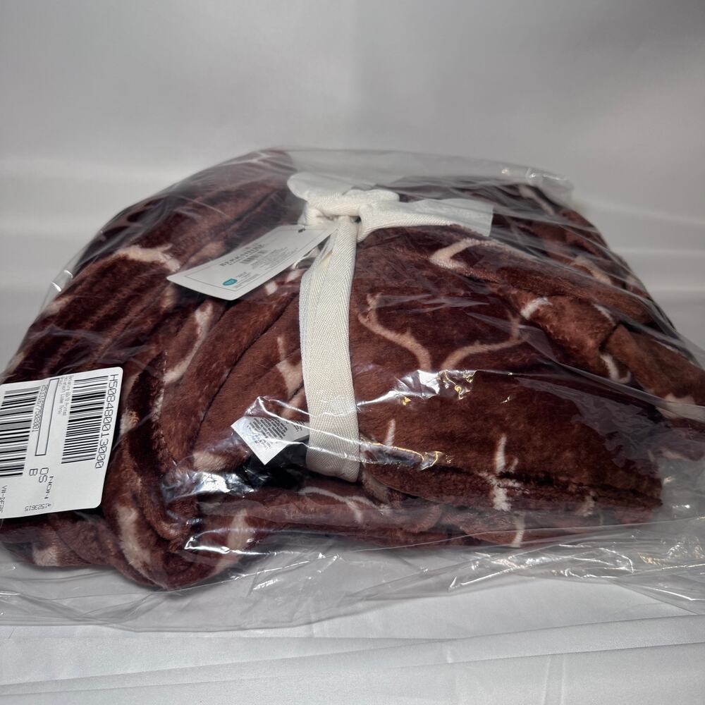 Berkshire‎ Blanket 60" x 70" Printed Velvetsoft Moose Throw Style # H508480